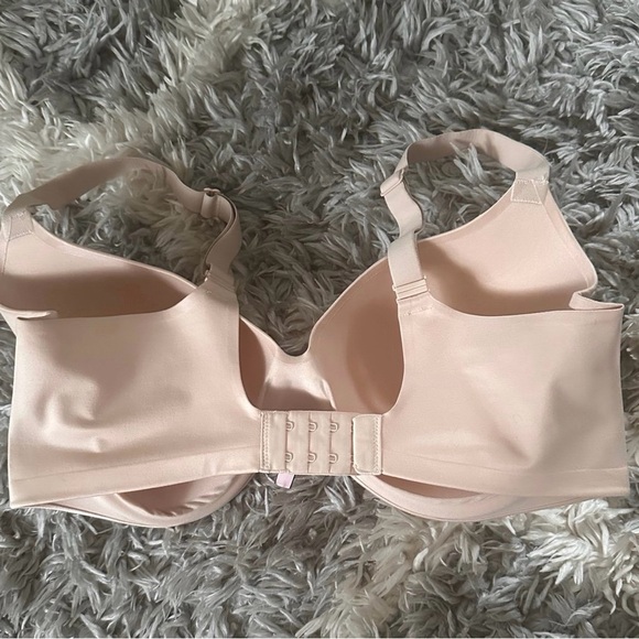 Victoria's Secret Full Coverage Wireless Bra Infinity Flex - Picture 2 of 3